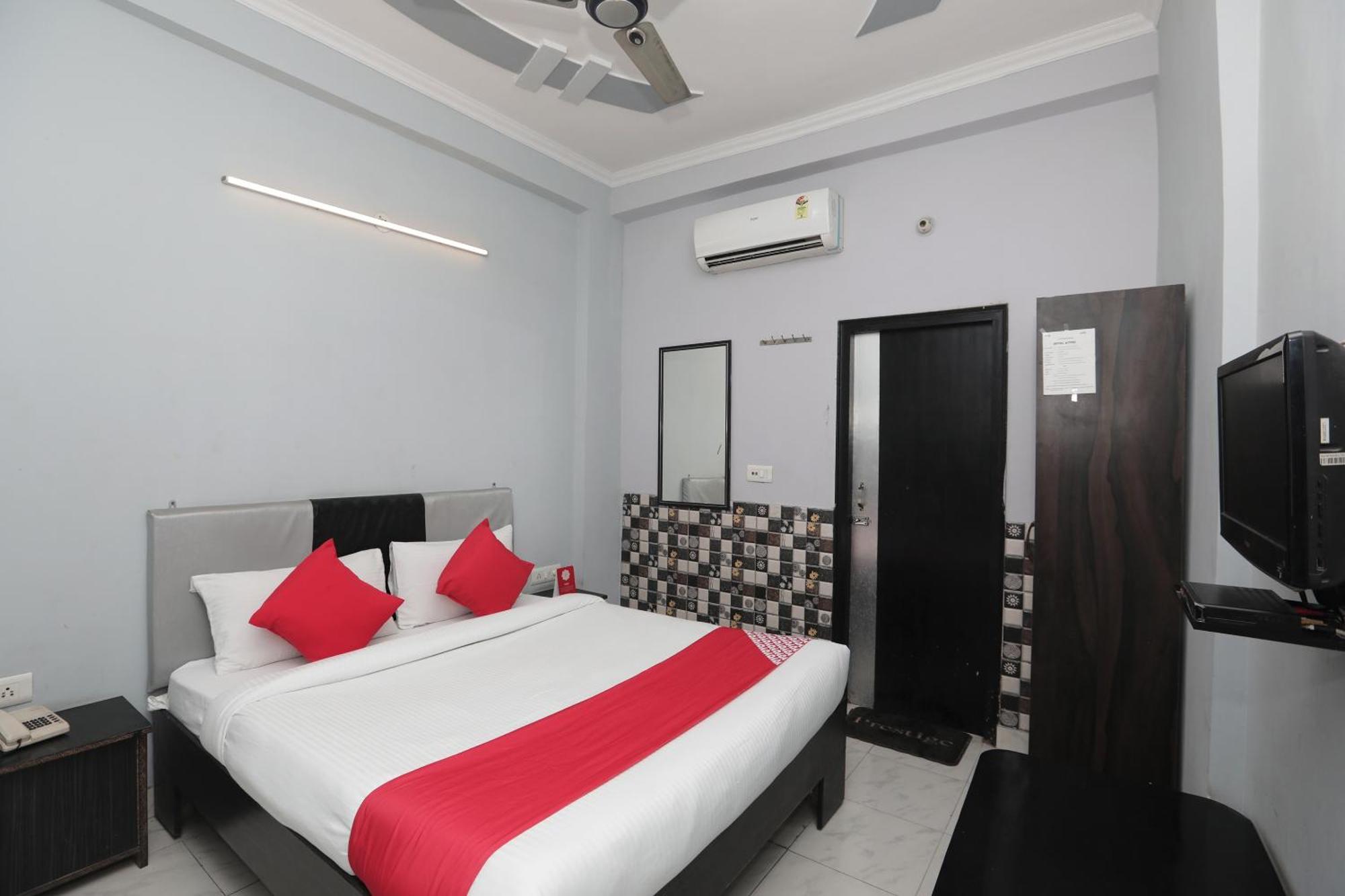 Super Hotel O Athithi Gáziábád Kültér fotó